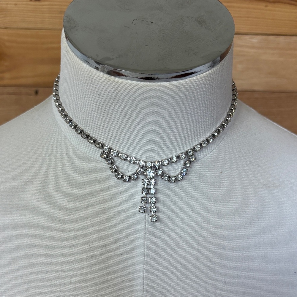 Crystal Ribbon Drop Choker Necklace - Silver